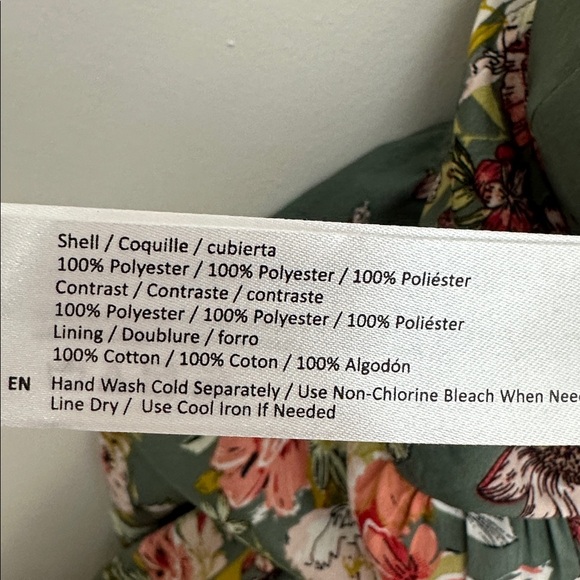 Band of the Free (Band of Gypsies)
Floral Wide Leg Jumpsuit
Size Medium - Picture 6 of 6